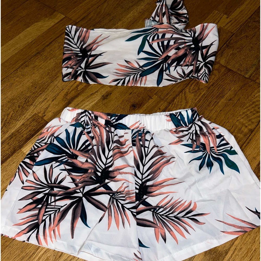 very cute tropical set